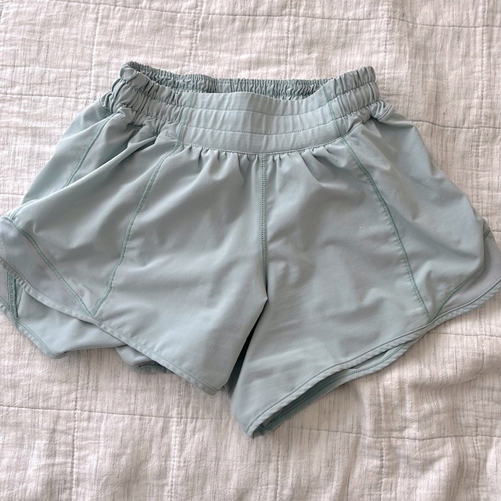 lululemon hotty hots size 2